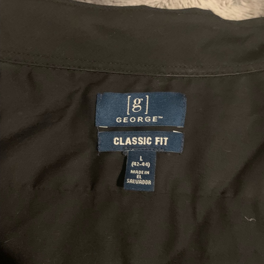 Classic fit male black dress shirt size large, like new only worn twice